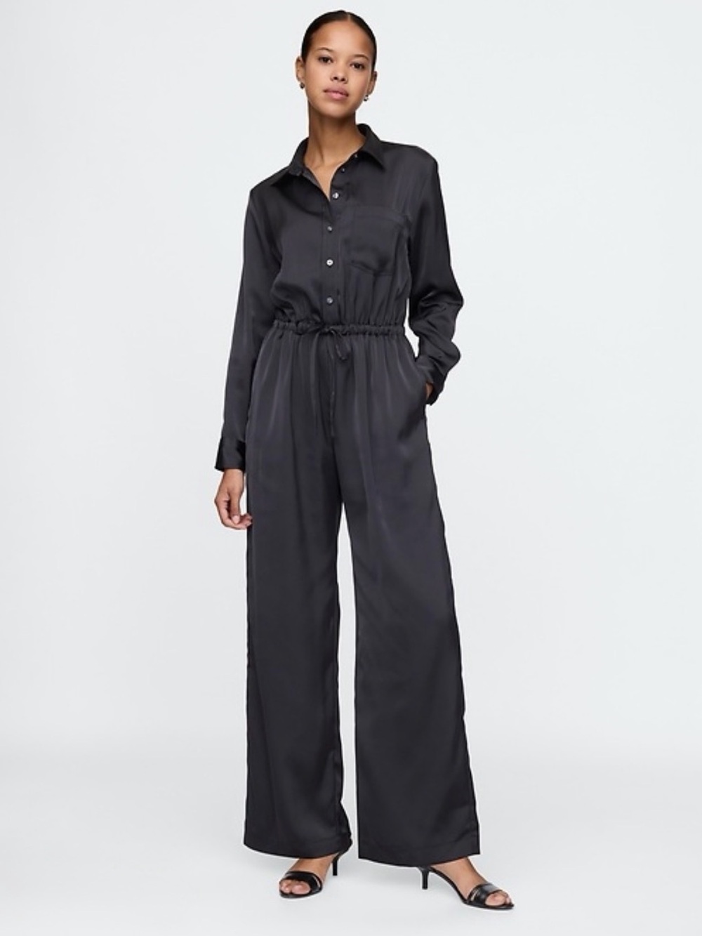 GAP Recycled Satin Jumpsuit NWT Black Long-Sleeve Women’s Size Small
